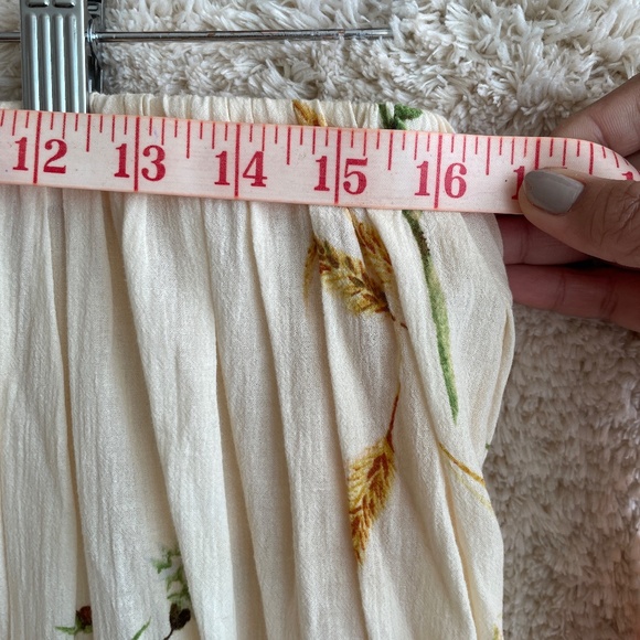 H&M Skirt Size M Cream Floral Maxi - Picture 5 of 8